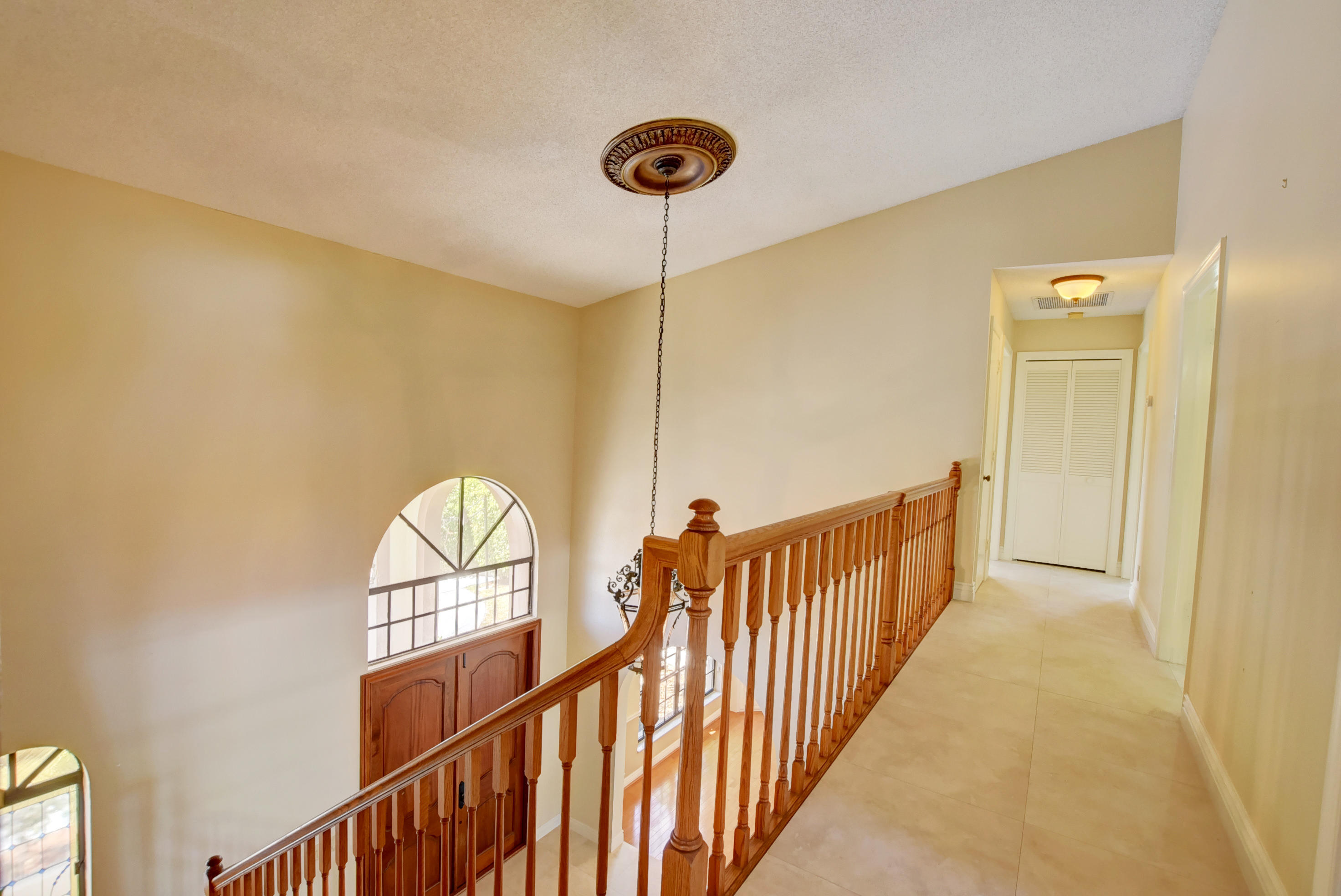 1501 Southwest 21st Street Boca Raton, FL 33486 - Photo 33 of 52 Upstairs Hallway