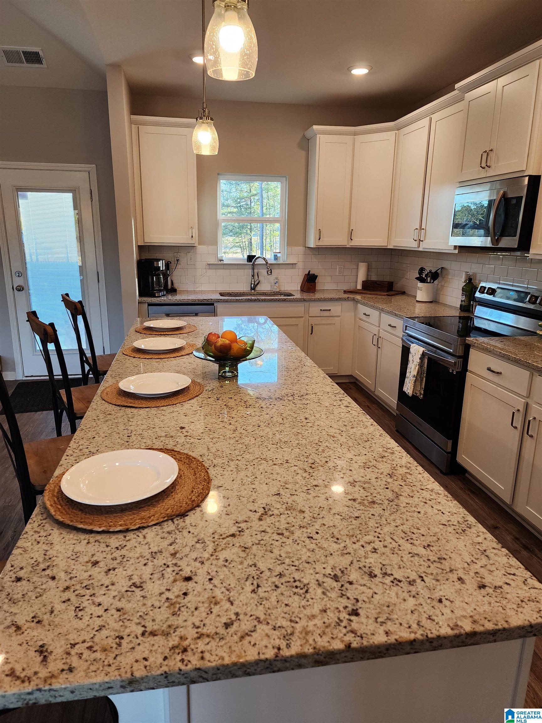 1763 Mckesie Street Riverside, AL 35135 - Photo 13 of 48