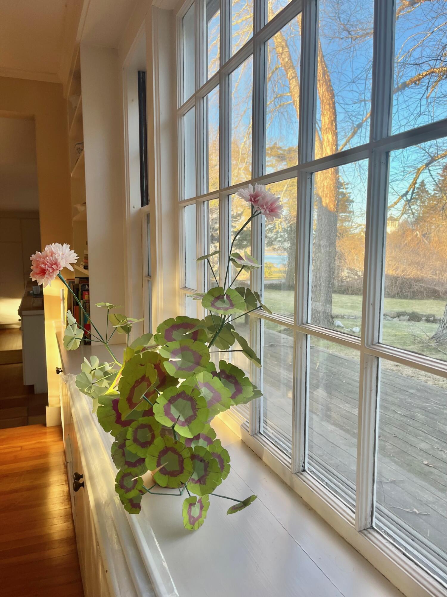 86 Scudder's Lane Barnstable, MA 02630 - Photo 22 of 33 a bathroom with a tub