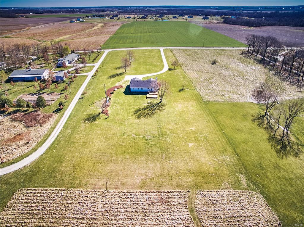 5331 Hazel Road Edwardsville, IL 62025 - Photo 40 of 44