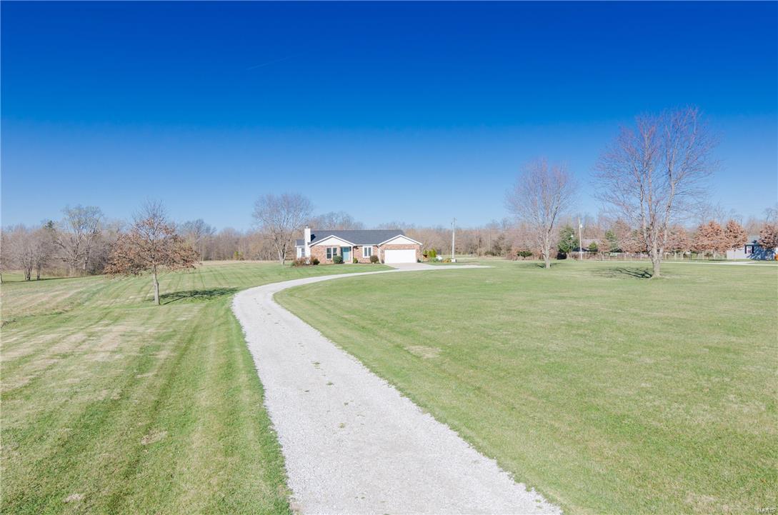 5331 Hazel Road Edwardsville, IL 62025 - Photo 5 of 44