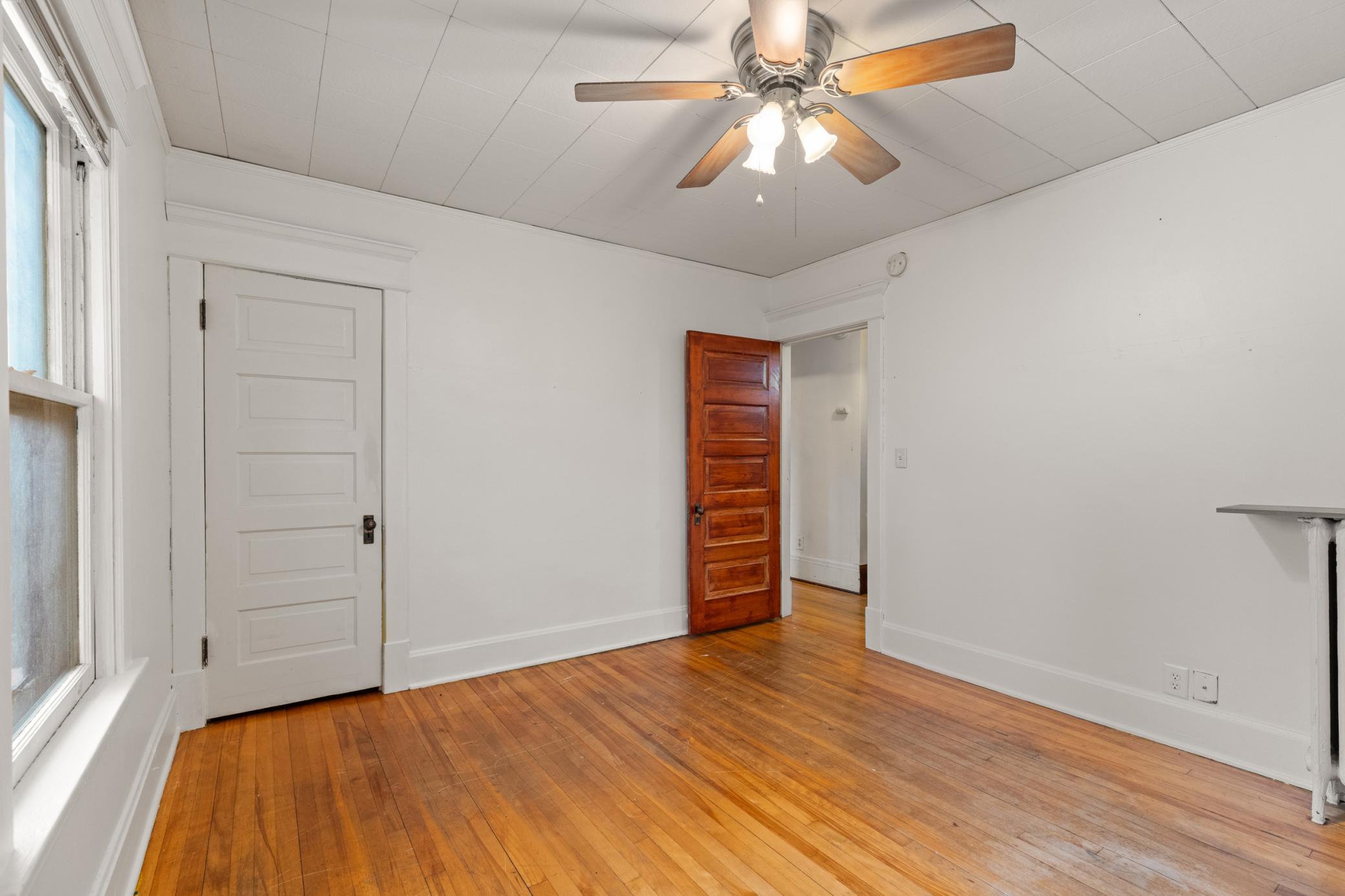 162 Bates Avenue St. Paul, MN 55106 - Photo 23 of 43