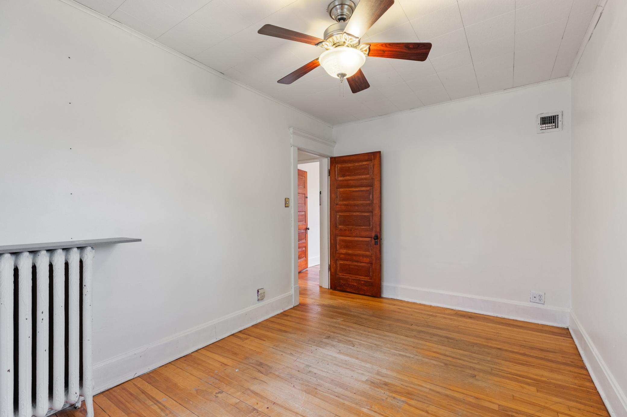 162 Bates Avenue St. Paul, MN 55106 - Photo 27 of 43