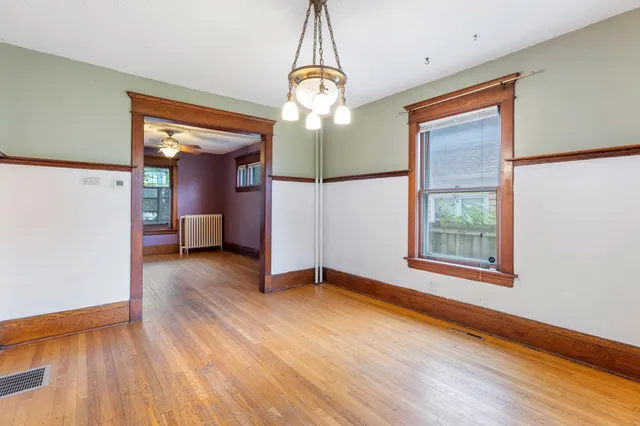 $285,000 | 162 Bates Avenue, St. Paul, MN 55106