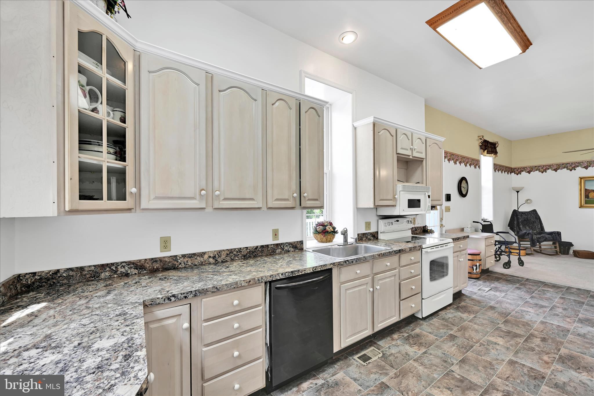 415 Snyder School Road Bernville, PA 19506 - Photo 12 of 38 Kitchen