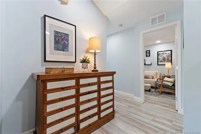 $3,000 | 310 Southeast Denver Avenue, Unit 2, Stuart, FL 34994