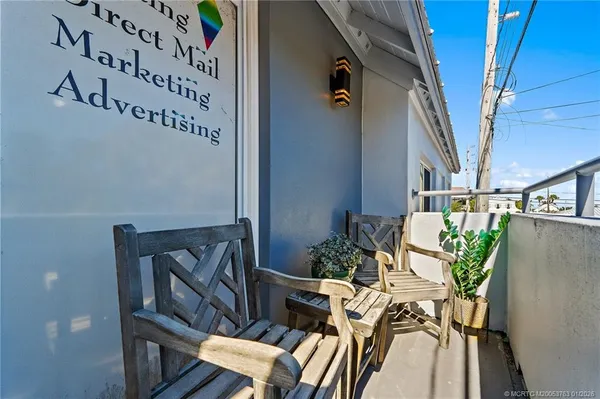 $3,000 | 310 Southeast Denver Avenue, Unit 2, Stuart, FL 34994