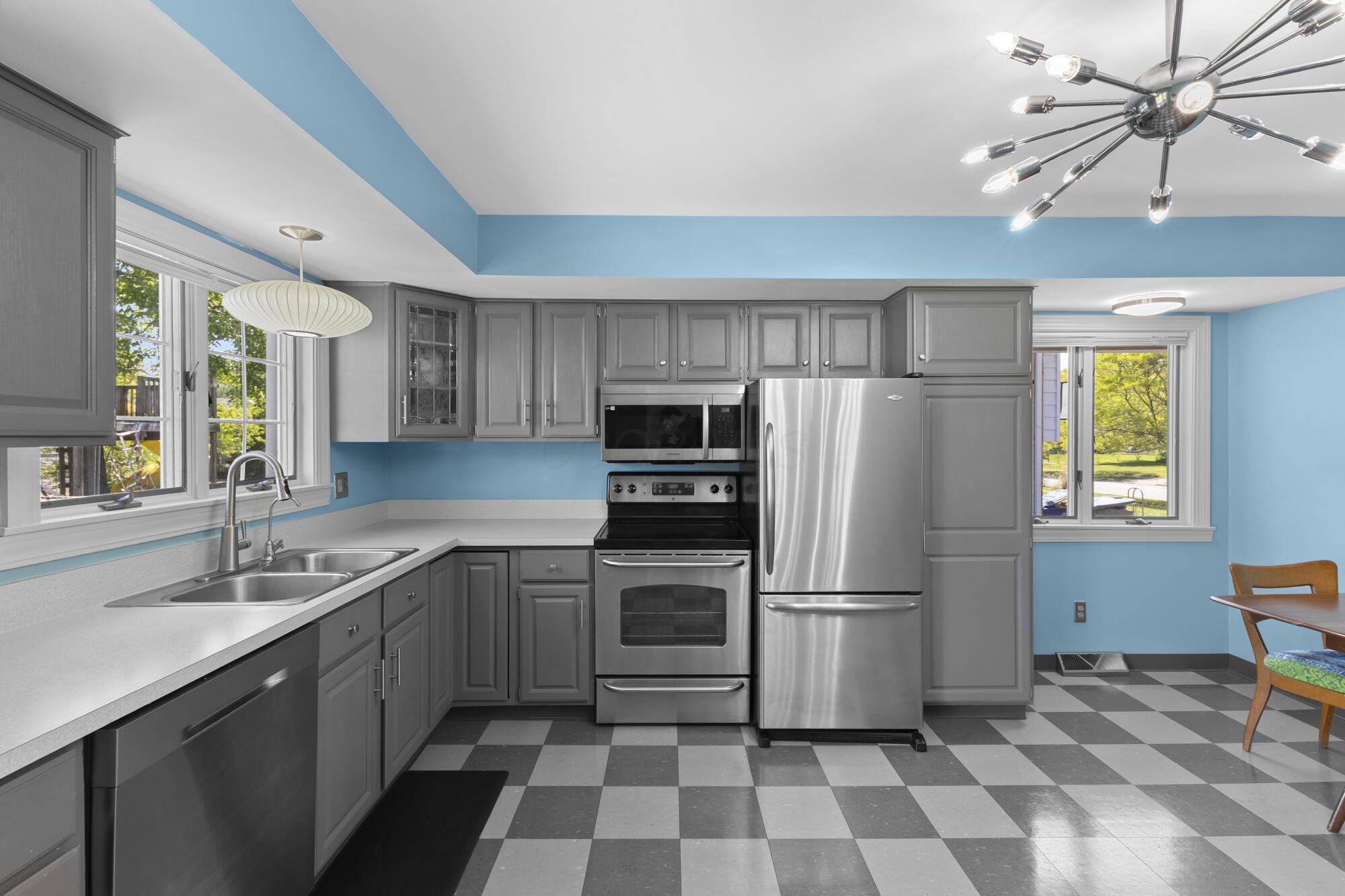4460 Wanda Lane Road Columbus, OH 43224 - Photo 8 of 44 Gallery Image 8