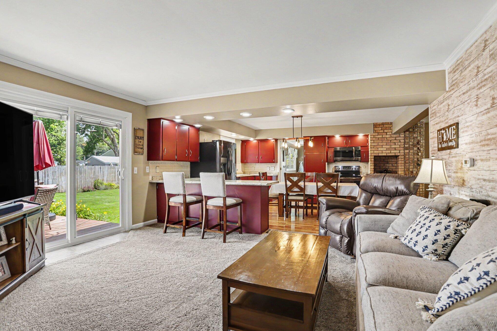 16596 Morris Avenue Three Rivers, MI 49093 - Photo 5 of 26 004_file_9287