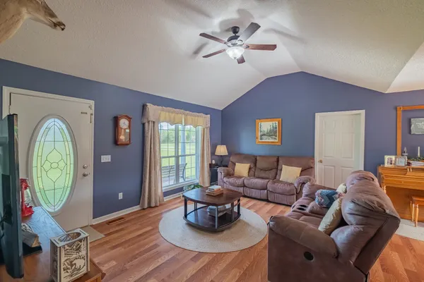 $500,000 | 1844 Twin Caves Road, Lewisburg, TN 37091