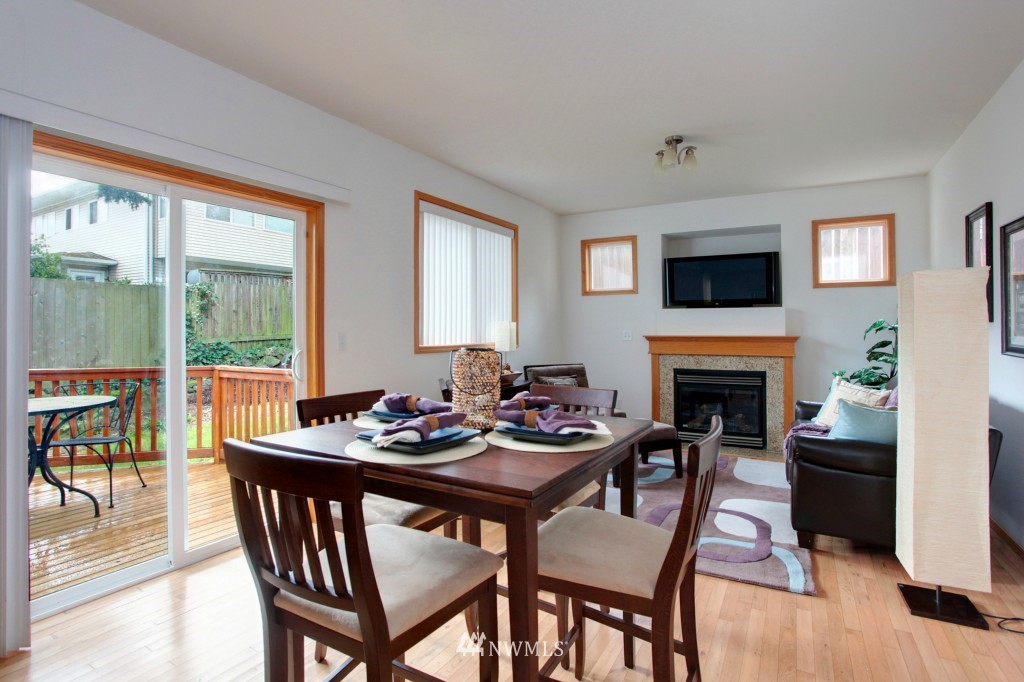 917 North 86th Street Seattle, WA 98103 - Photo 7 of 15