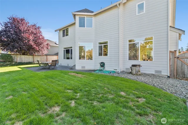 $799,995 | 16218 Southeast 261st Place, Covington, WA 98042