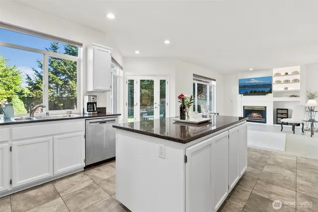 $799,995 | 16218 Southeast 261st Place, Covington, WA 98042