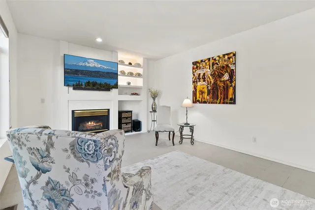 $799,995 | 16218 Southeast 261st Place, Covington, WA 98042