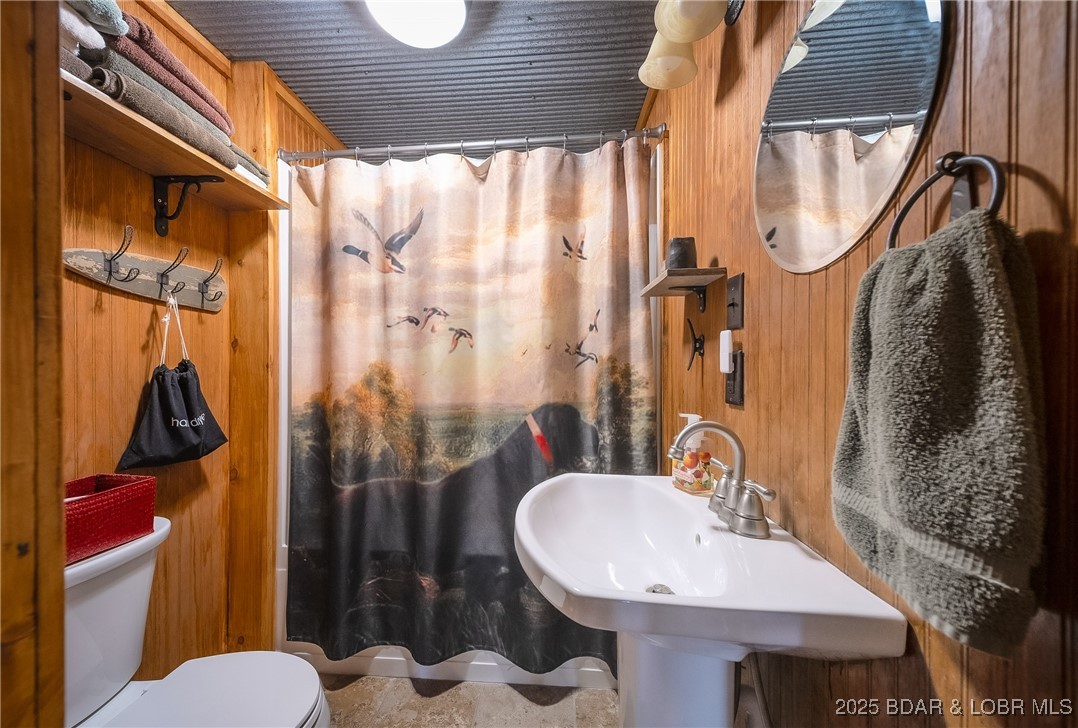 129 Vaughan Road Eldon, MO 65026 - Photo 20 of 44