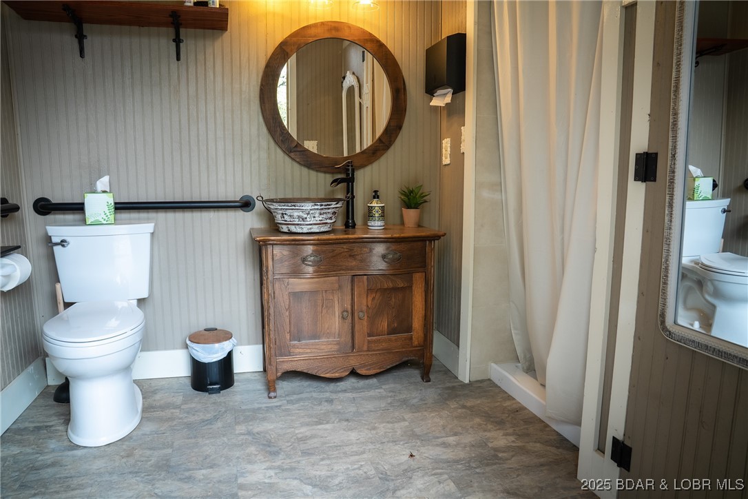 129 Vaughan Road Eldon, MO 65026 - Photo 28 of 44