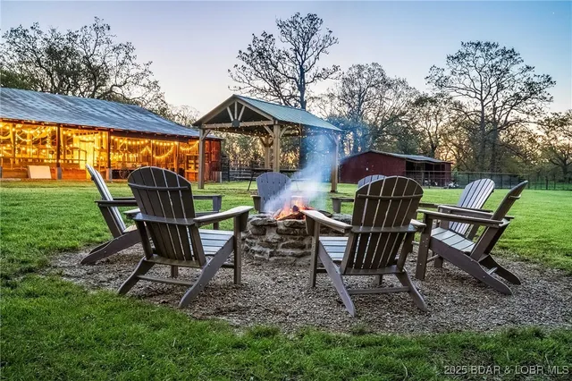 $2,000,000 | 129 Vaughan Road, Eldon, MO 65026