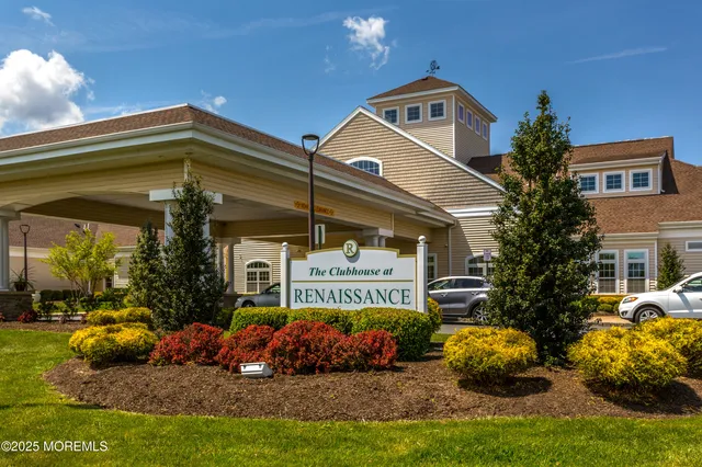 $527,000 | 5 Geoffrey Court, Manchester Township, NJ 08759