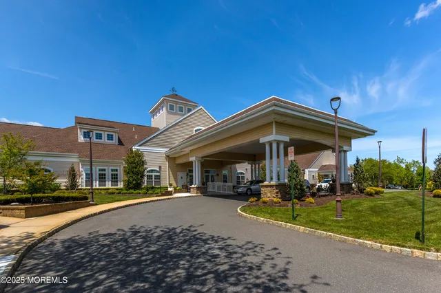 $527,000 | 5 Geoffrey Court, Manchester Township, NJ 08759