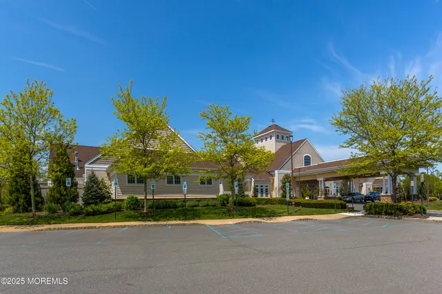 $527,000 | 5 Geoffrey Court, Manchester Township, NJ 08759