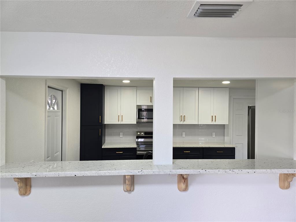 13737 Michelle Avenue Hudson, FL 34667 - Photo 6 of 25