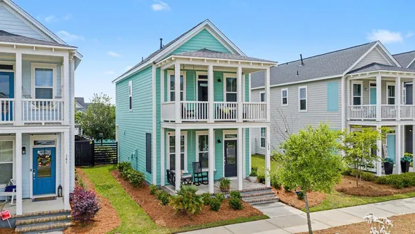 $385,000 | 139 Midtown Avenue, Summerville, SC 29486