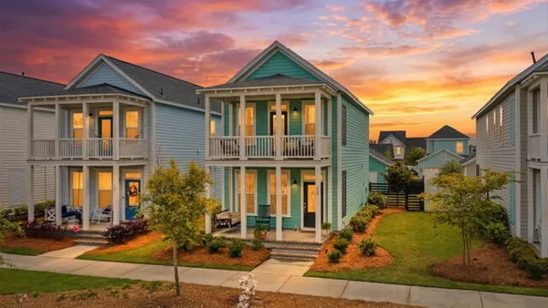 $385,000 | 139 Midtown Avenue, Summerville, SC 29486