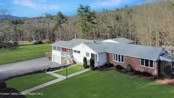 $849,999 | 47 Meyers Road, Kingston, NY 12401