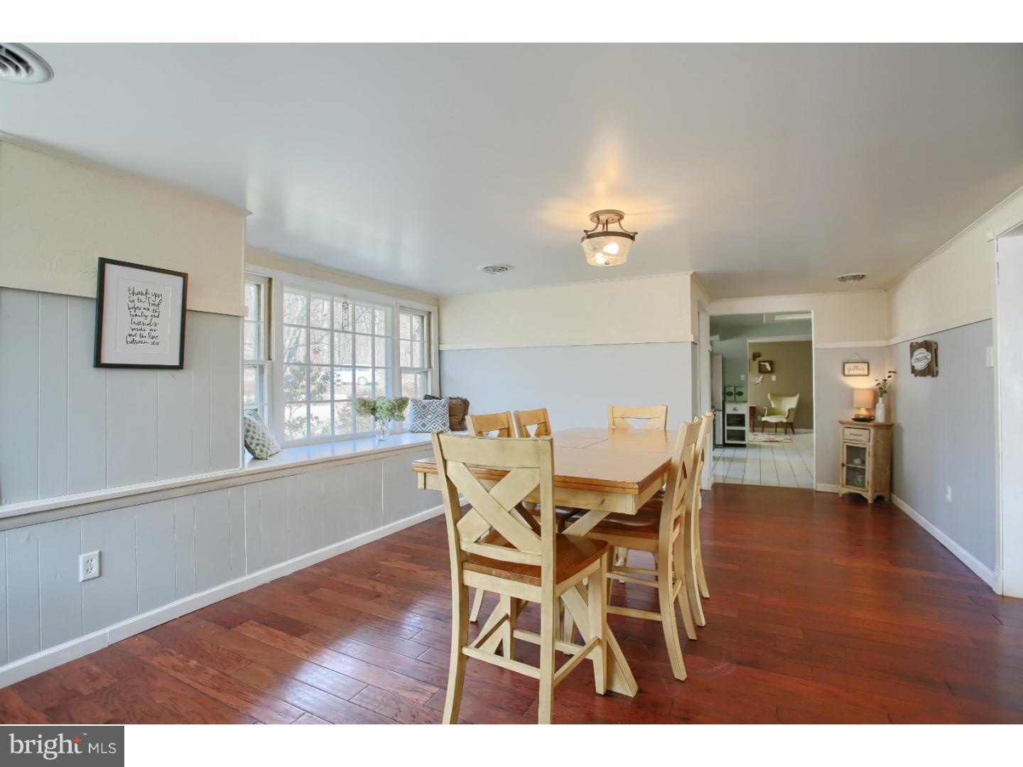 3030 Chestnut Hill Road Pottstown, PA 19465 - Photo 21 of 52 Dining Room