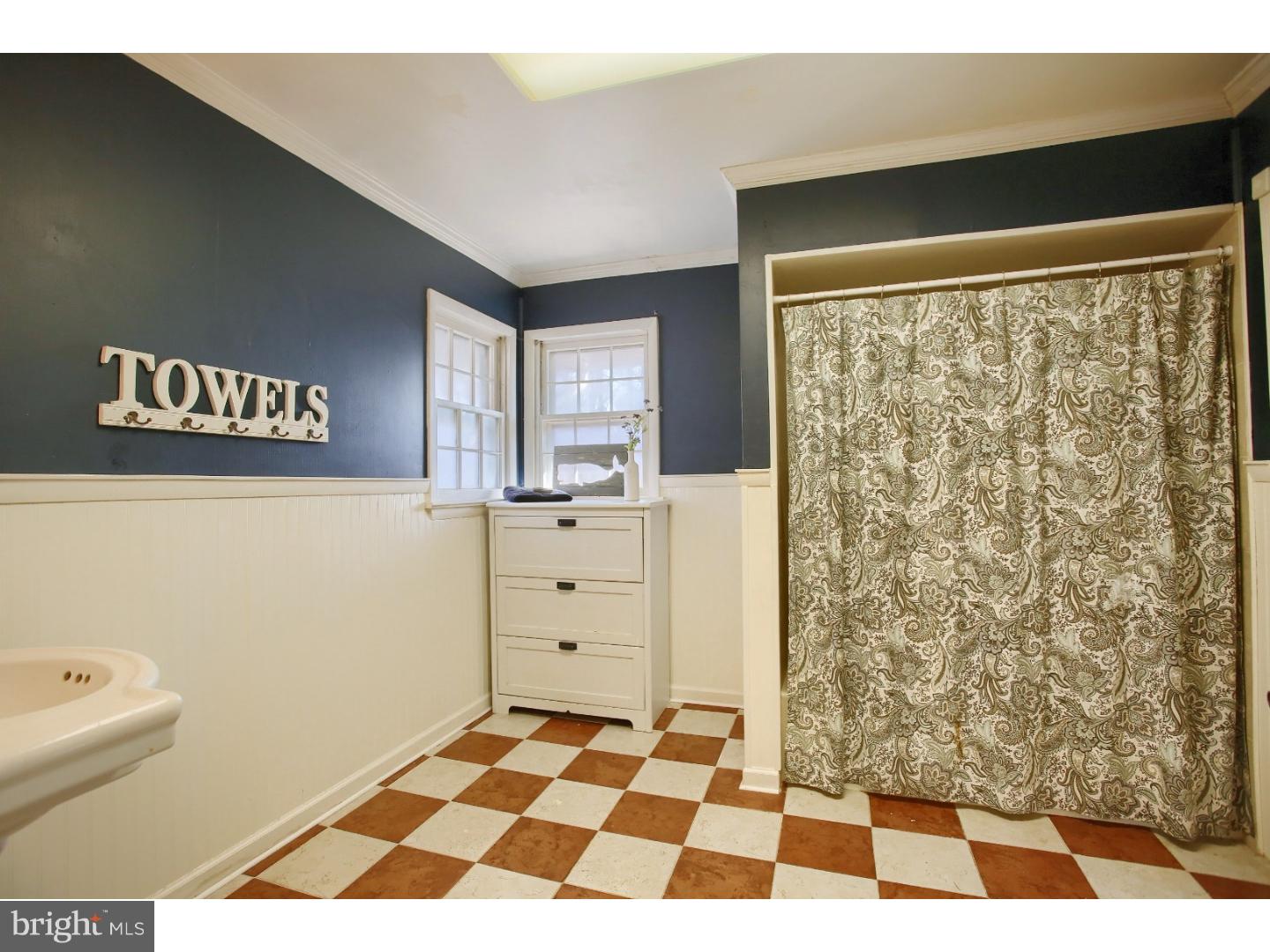 3030 Chestnut Hill Road Pottstown, PA 19465 - Photo 27 of 52 Bathroom