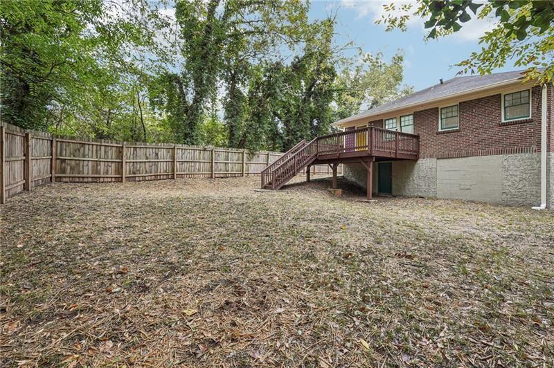 829 Rose Circle Southwest Atlanta, GA 30310 - Photo 27 of 28