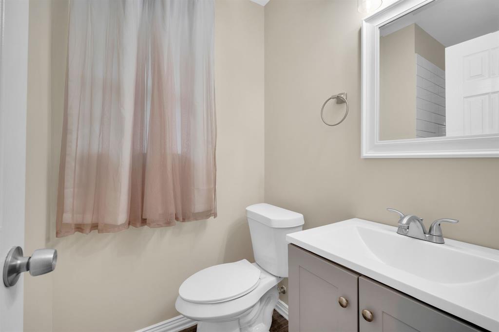 808 Gibson Road Waxahachie, TX 75165 - Photo 6 of 25