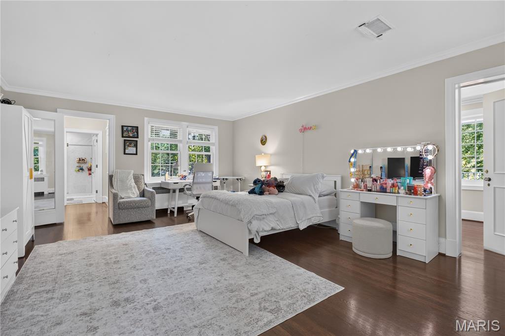 1601 Warson Road Ladue, MO 63124 - Photo 23 of 33 Gallery Image 23