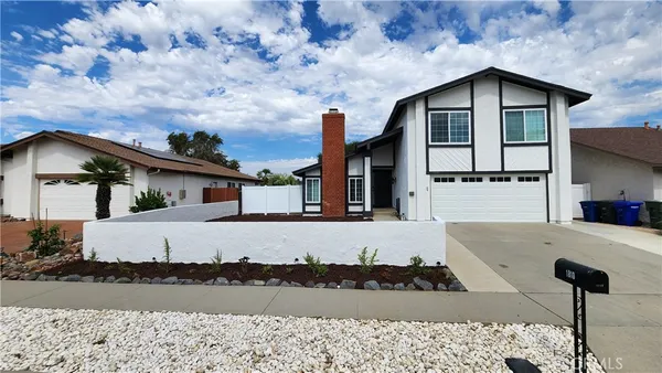 $919,900 | 1810 Manzanita Court, Vista, CA 92083
