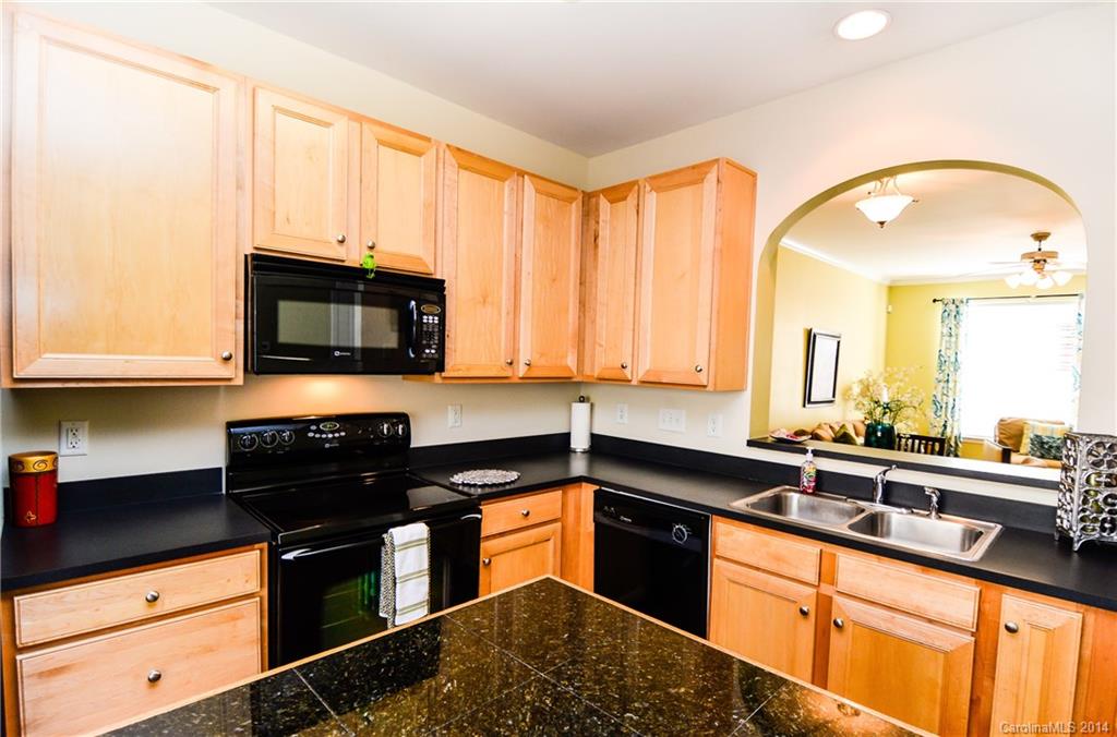 518 Bent Leaf Court, Unit 9 Fort Mill, SC 29708 - Photo 11 of 21 Gallery Image 11