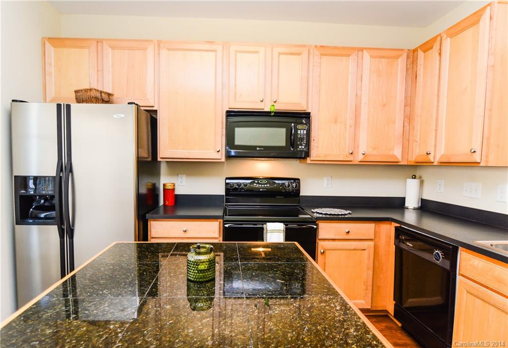 518 Bent Leaf Court, Unit 9 Fort Mill, SC 29708 - Photo 10 of 21 Gallery Image 10