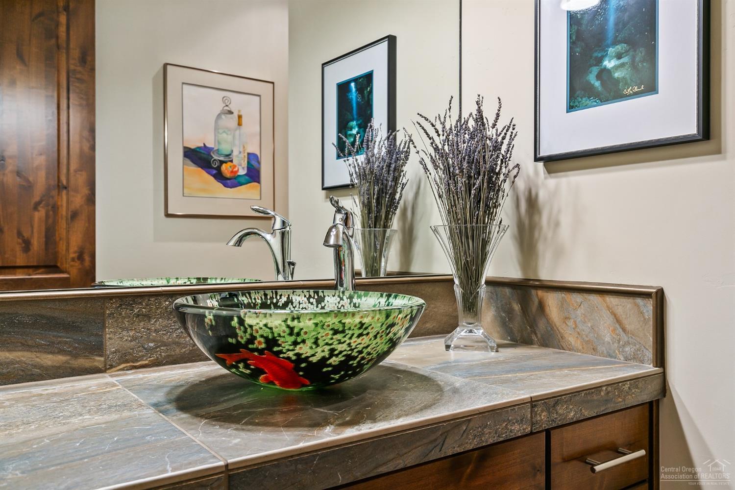 60705 Billadeau Road Bend, OR 97702 - Photo 19 of 25 Classy Hall Bathroom, no Cascade Mountai