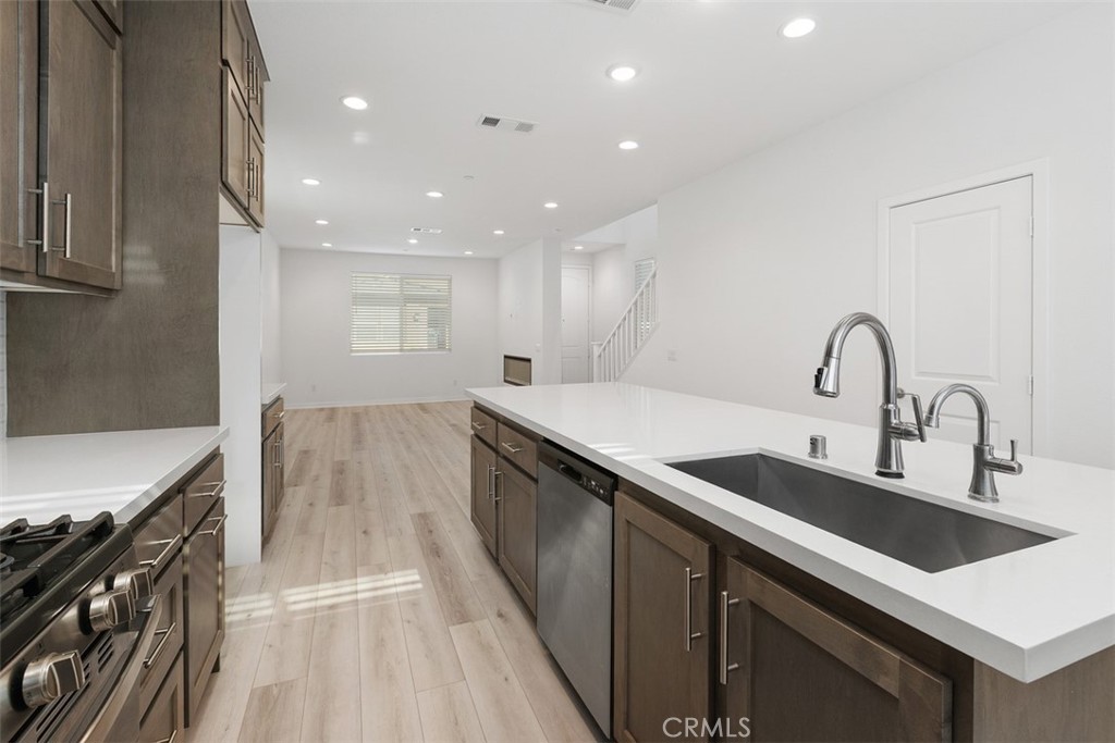 32844 Brunello Way Temecula, CA 92591 - Photo 7 of 58