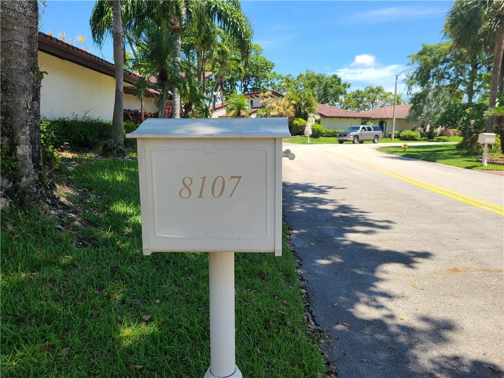 8107 Hibiscus Circle, Unit 30 Tamarac, FL 33321 - Photo 9 of 9