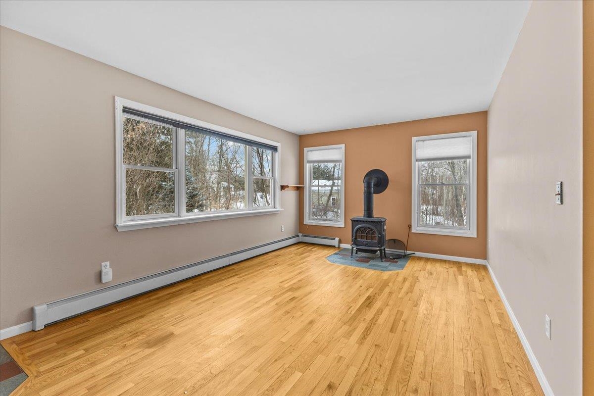 253 North Williston Road Williston, VT 05495 - Photo 4 of 37