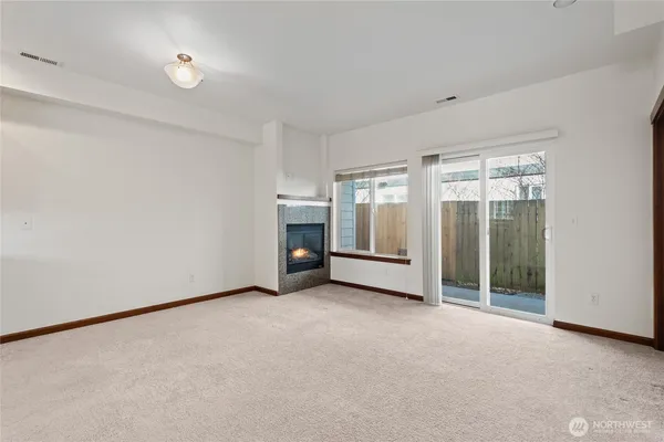 $2,300 | 501 North 105th Street, Unit B, Seattle, WA 98133