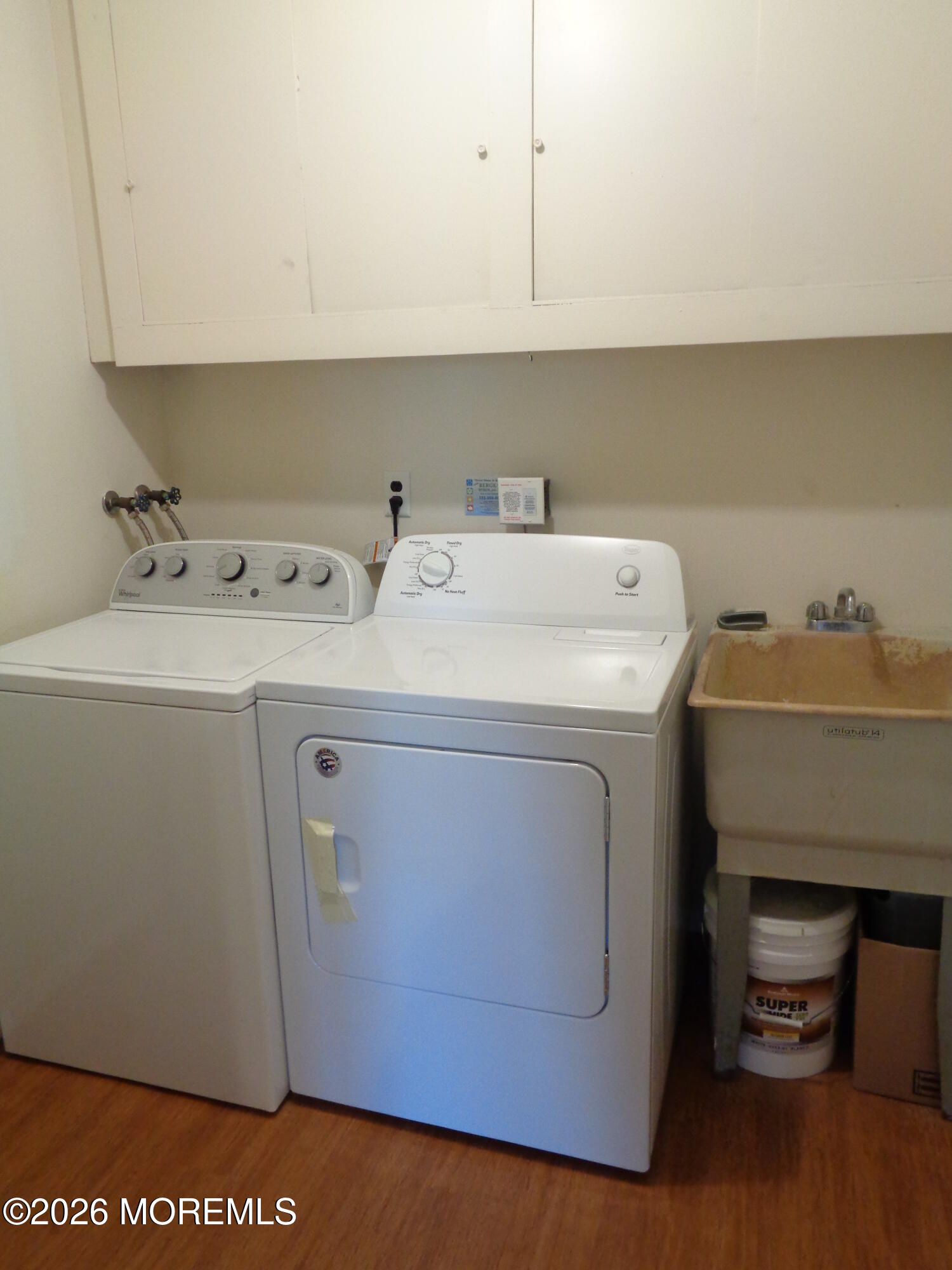 118 A Hope Road Whiting, NJ 08759 - Photo 9 of 16 118a Hope 021