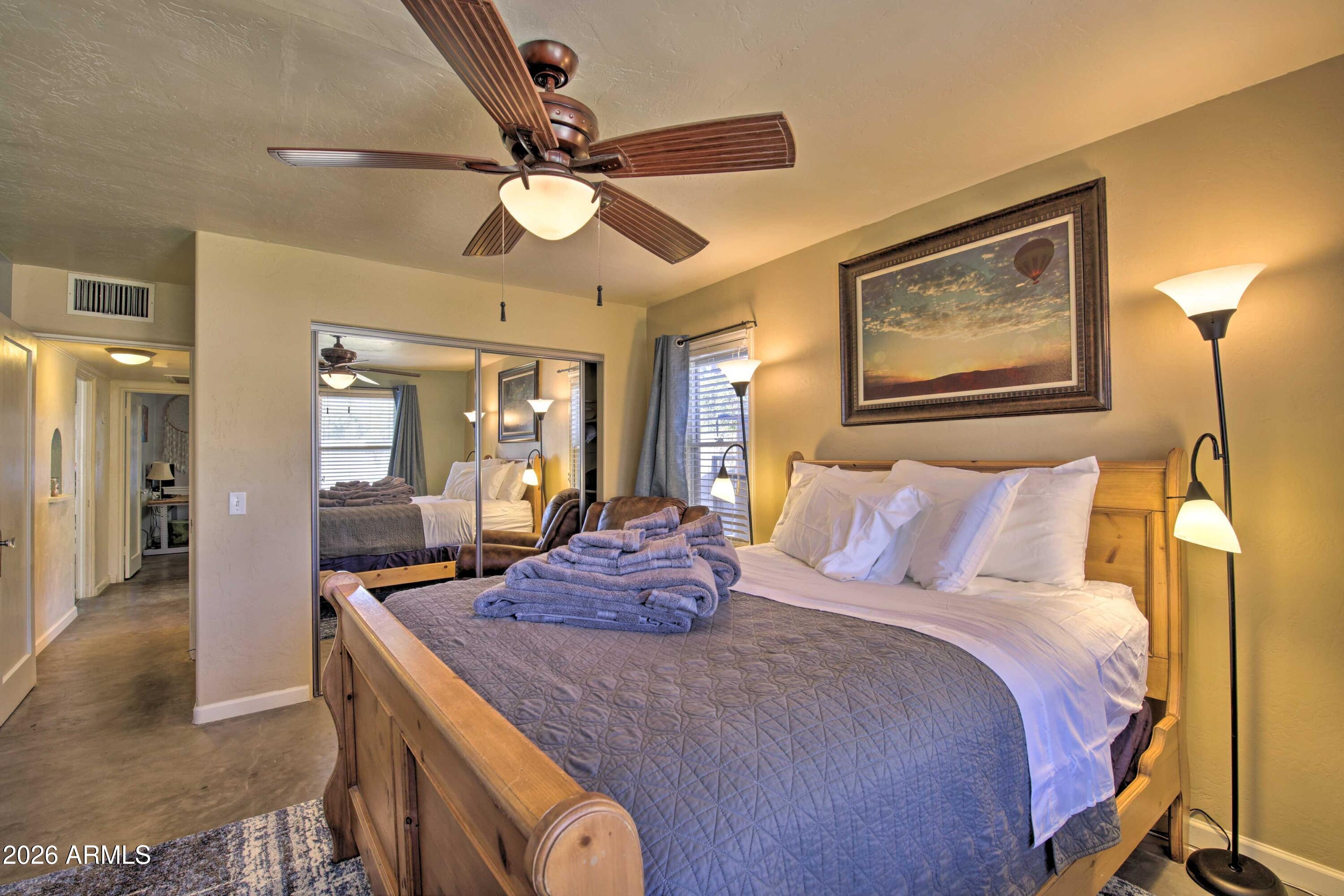 1815 North 16th Avenue Phoenix, AZ 85007 - Photo 9 of 18 MB 2