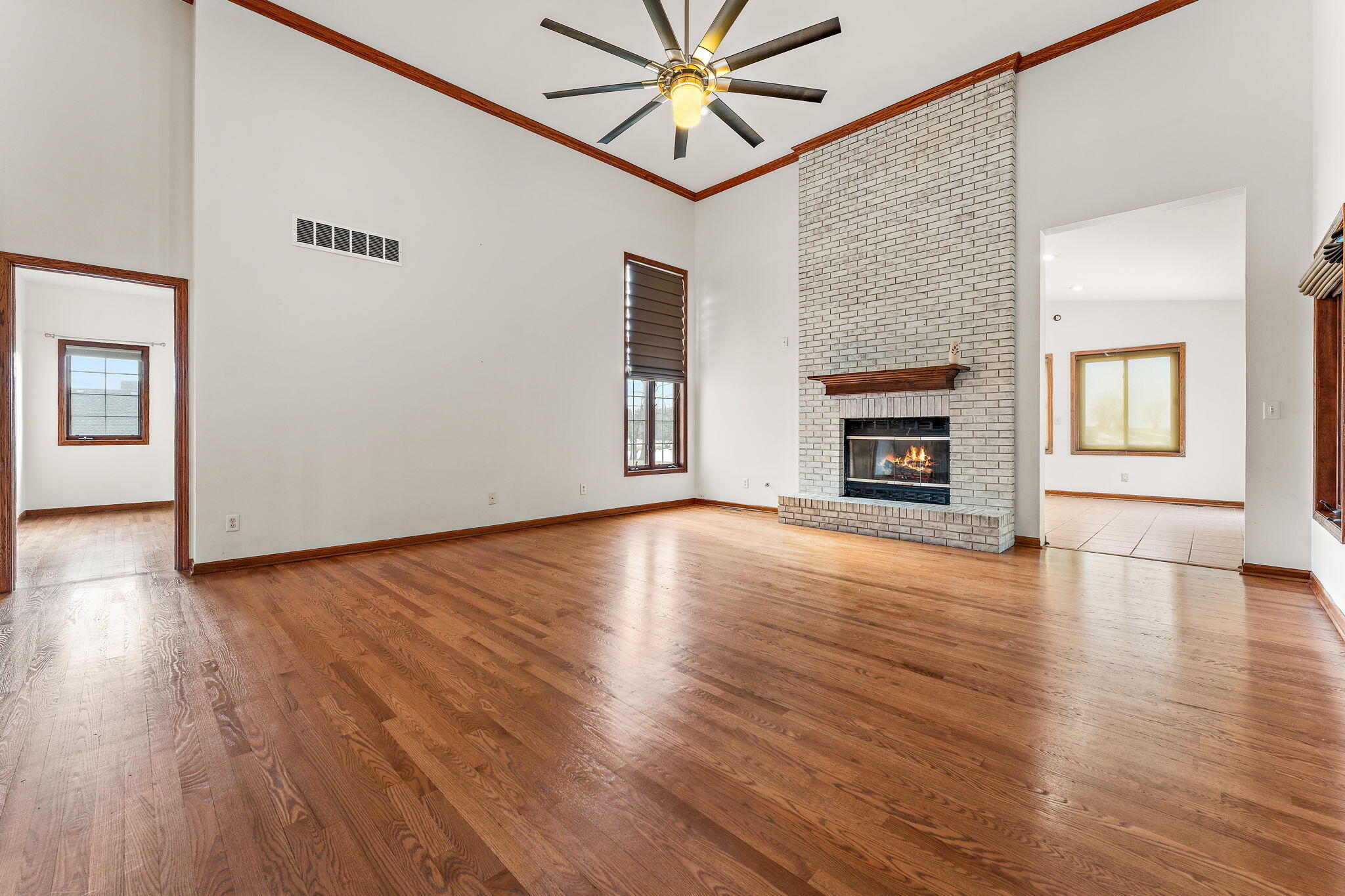 148 Timber Point Court Valparaiso, IN 46385 - Photo 9 of 42 2048x1365