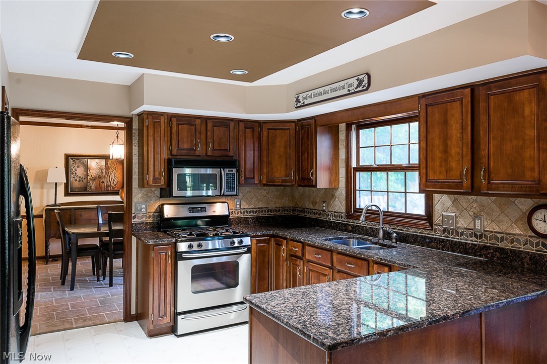 2900 Rockefeller Road Wickliffe, OH 44092 - Photo 7 of 19 Gallery Image 7