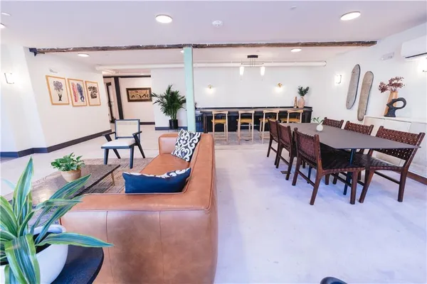 $1,825 | 3060 Dauphine Street, Unit 204, New Orleans, LA 70117