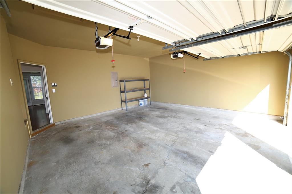 8305 Grenadier Trail Suwanee, GA 30024 - Photo 17 of 38