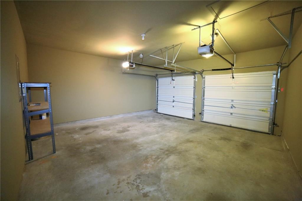 8305 Grenadier Trail Suwanee, GA 30024 - Photo 18 of 38