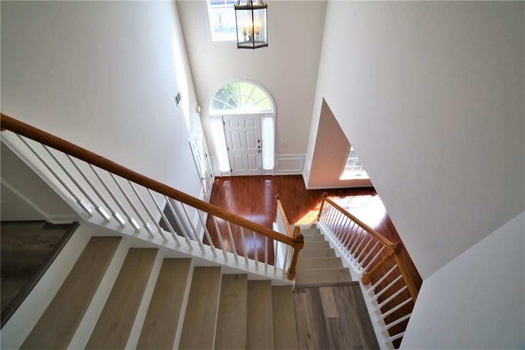 8305 Grenadier Trail Suwanee, GA 30024 - Photo 19 of 38