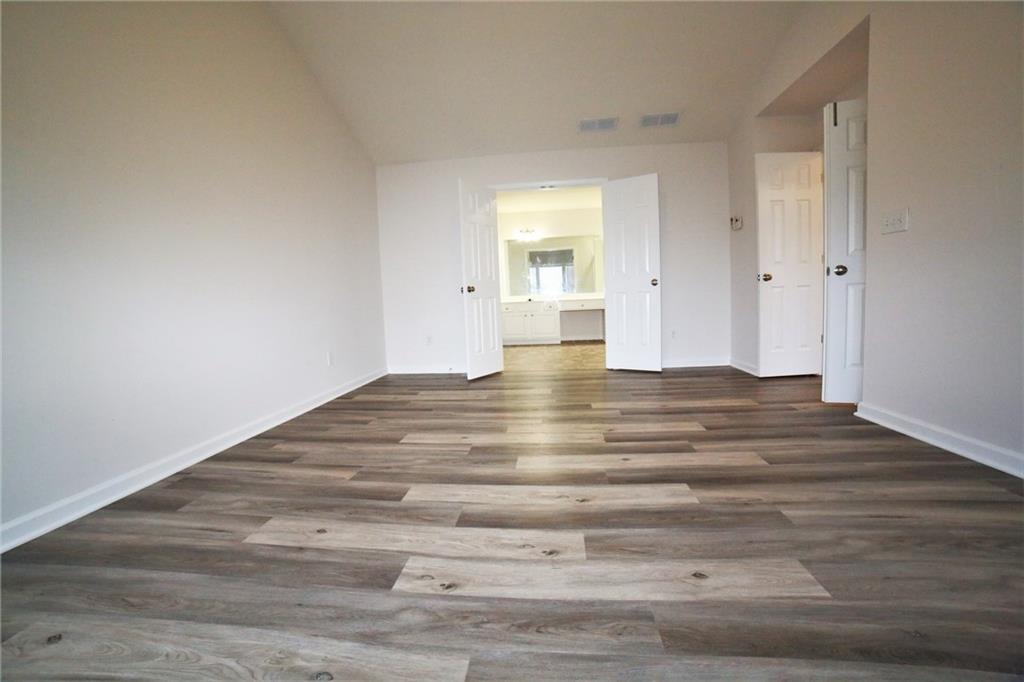 8305 Grenadier Trail Suwanee, GA 30024 - Photo 21 of 38